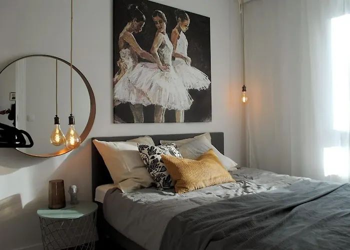 Art Marina Nad Rzeka Z Bezplatnym Parkingiem Apartman Wrocław