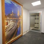 Art Marina Nad Rzeka Z Bezplatnym Parkingiem * Wrocław