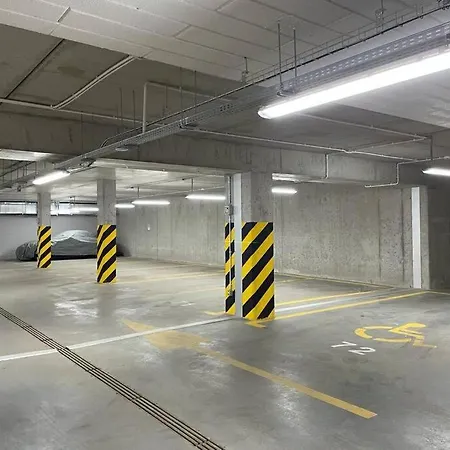 Art Marina Nad Rzeka Z Bezplatnym Parkingiem Apartament