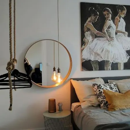 Art Marina Nad Rzeka Z Bezplatnym Parkingiem Apartament Wrocław