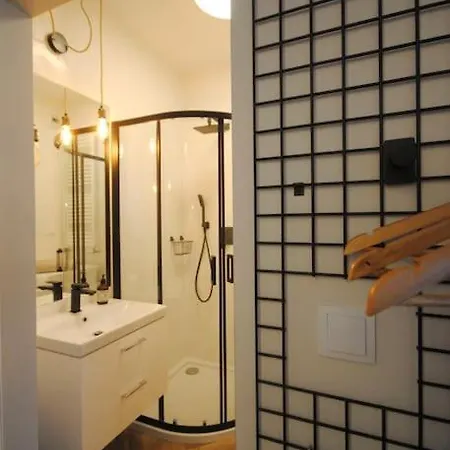 Art Marina Nad Rzeka Z Bezplatnym Parkingiem شقة *