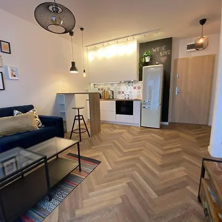 Art Marina Nad Rzeka Z Bezplatnym Parkingiem Apartament